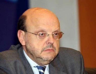 Ε.Αντώναρος: «Η Μέρκελ την είπε στον Βέμπερ για όσα είπε στον Μητσοτάκη»